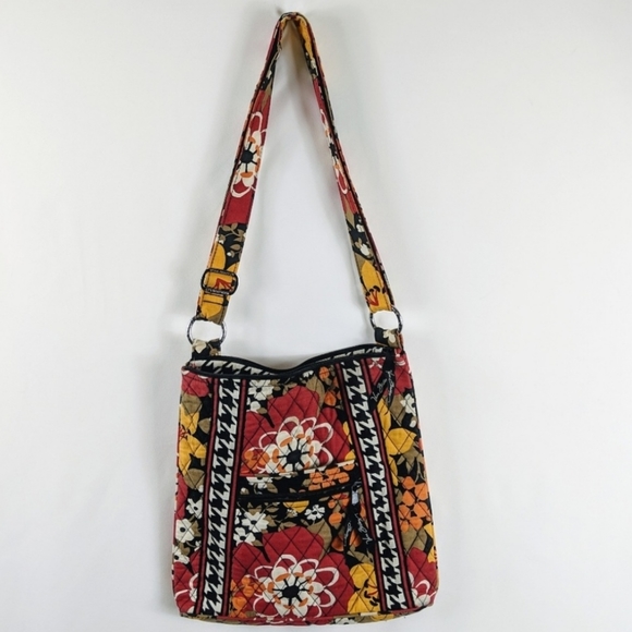 Vera Bradley Handbags - Vera Bradley Crossbody Hipster Bag